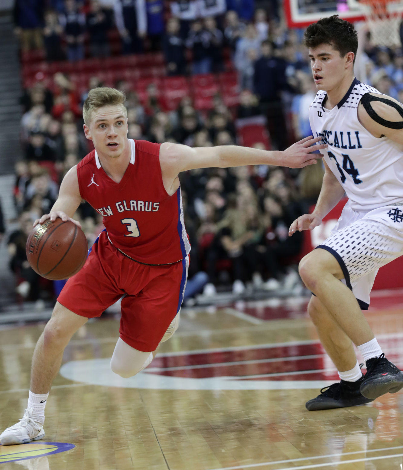 New Glarus 44, Manitowoc Roncalli 41